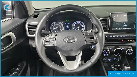 HYUNDAI VENUE 1.6 MODERN