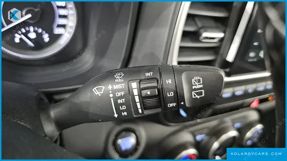 HYUNDAI VENUE 1.6 MODERN