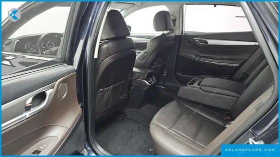 HYUNDAI GRANDEUR EXCLUSIVE