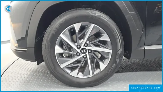 HYUNDAI TUCSON DIESEL 2.0 2WD