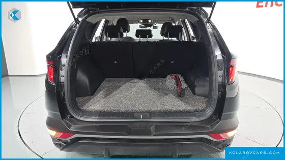 HYUNDAI TUCSON DIESEL 2.0 2WD