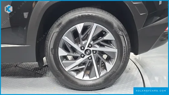 HYUNDAI TUCSON DIESEL 2.0 2WD