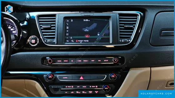 KIA CARNIVAL GASOLINE 9-SEATER HI-LIMOUSINE