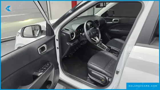 HYUNDAI VENUE 1,6 PREMIUM