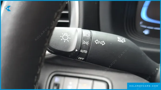 HYUNDAI VENUE 1,6 PREMIUM