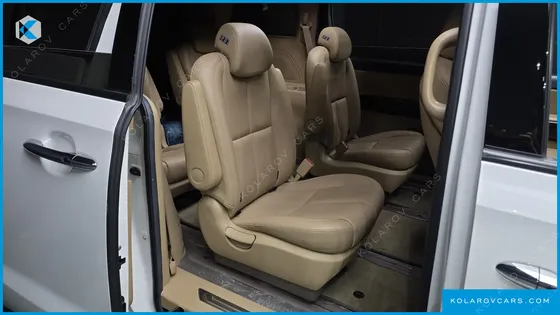 KIA CARNIVAL 9-SEATER NOBLESSE SPECIAL