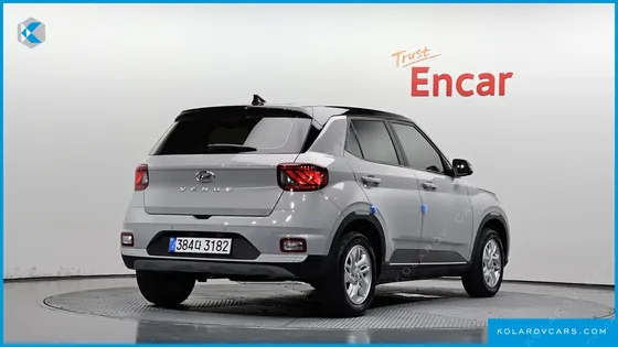 HYUNDAI VENUE 1,6 PREMIUM