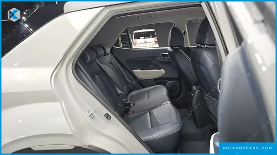 HYUNDAI VENUE 1,6 PREMIUM