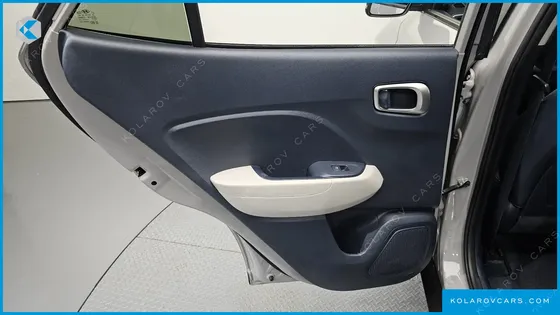 HYUNDAI VENUE 1,6 PREMIUM