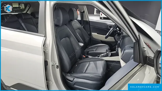 HYUNDAI VENUE 1,6 PREMIUM