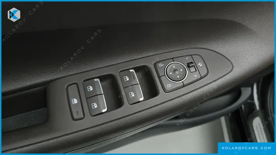 HYUNDAI GRANDEUR PREMIUM