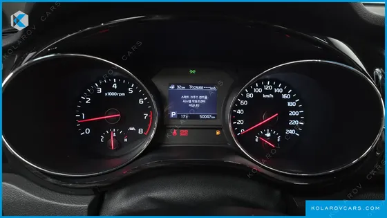 KIA CARNIVAL GASOLINE 9-SEATER NOBLESSE SPECIAL
