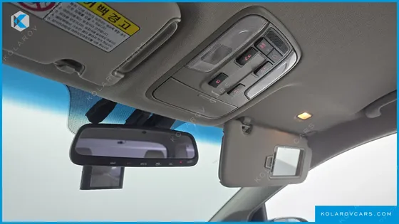 KIA CARNIVAL GASOLINE 9-SEATER NOBLESSE SPECIAL