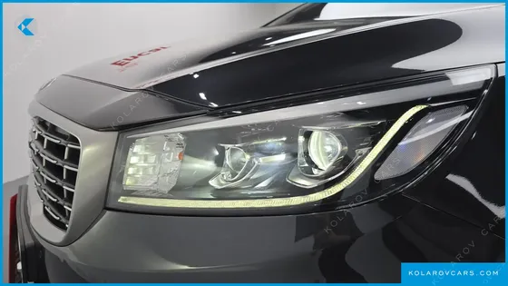 KIA CARNIVAL GASOLINE 9-SEATER NOBLESSE SPECIAL