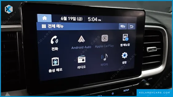 HYUNDAI VENUE 1.6 MODERN
