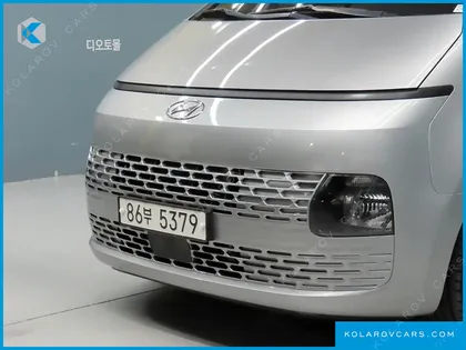 HYUNDAI STARIA CARGO 3-SEATER