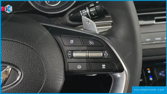 HYUNDAI GRANDEUR PREMIUM