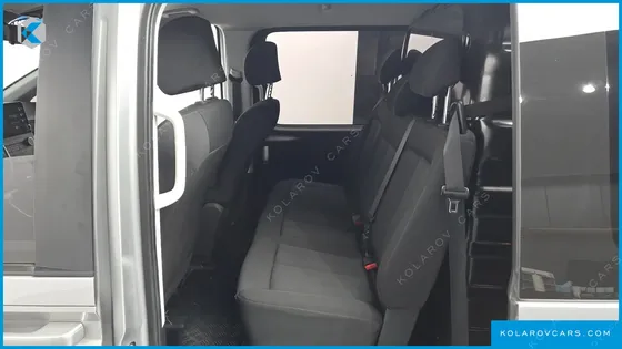 HYUNDAI STARIA CARGO 5-SEATER