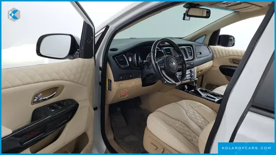 KIA CARNIVAL 9-SEATER HI-LIMOUSINE