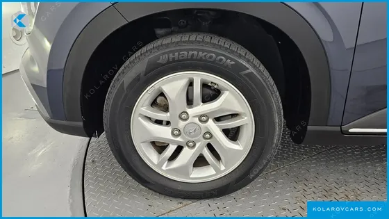 HYUNDAI VENUE 1.6 MODERN PLUS