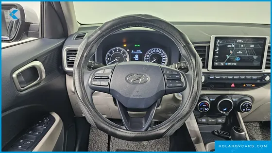 HYUNDAI VENUE 1.6 MODERN PLUS