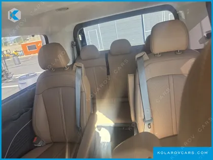 HYUNDAI STARIA HEV 1.6 LOUNGE 9-SEATER