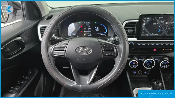 HYUNDAI VENUE 1.6 FLUX