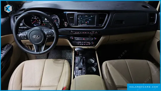 KIA CARNIVAL 9-SEATER HI-LIMOUSINE