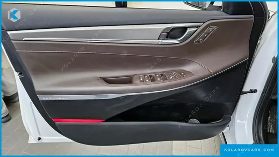 HYUNDAI GRANDEUR EXCLUSIVE