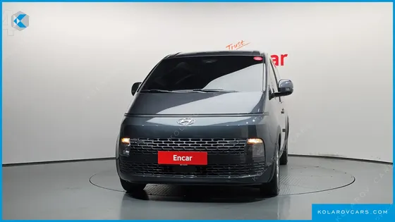 HYUNDAI STARIA L3.5 CARGO 5-SEATER