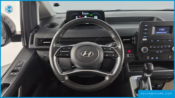 HYUNDAI STARIA L3.5 CARGO 5-SEATER