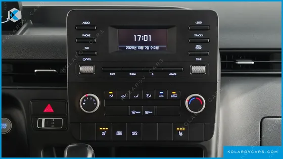 HYUNDAI STARIA L3.5 CARGO 5-SEATER