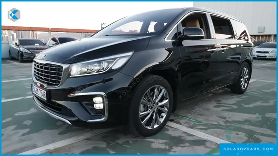 KIA CARNIVAL 7-SEATER LIMOUSINE