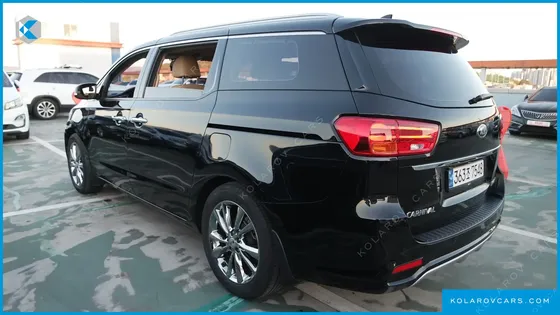 KIA CARNIVAL 7-SEATER LIMOUSINE