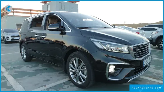 KIA CARNIVAL 7-SEATER LIMOUSINE