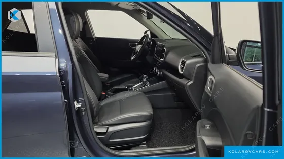 HYUNDAI VENUE 1,6 PREMIUM