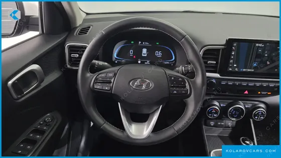 HYUNDAI VENUE 1,6 PREMIUM