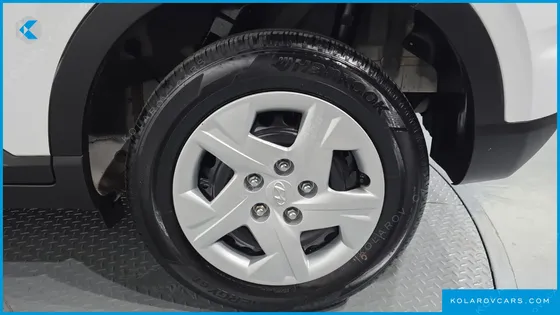 HYUNDAI VENUE 1.6 SMART