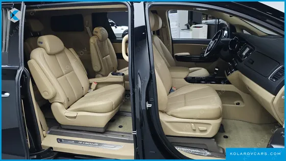 KIA CARNIVAL 9-SEATER HI-LIMOUSINE