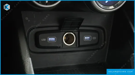 HYUNDAI VENUE 1.6 MODERN PLUS