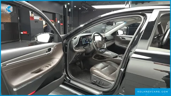 HYUNDAI GRANDEUR EXCLUSIVE