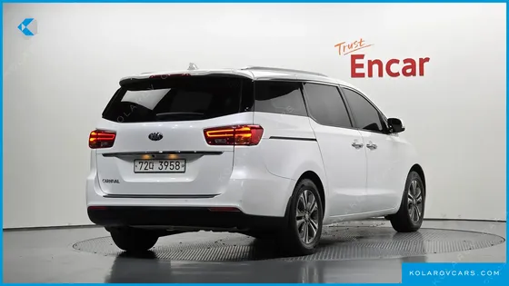 KIA CARNIVAL 11-SEATER PRESTIGE