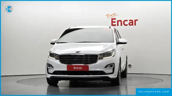 KIA CARNIVAL 11-SEATER PRESTIGE