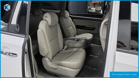 KIA CARNIVAL 11-SEATER PRESTIGE