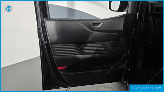 HYUNDAI STARIA HEV 1.6 CARGO 3-SEATER