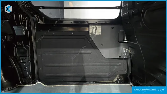 HYUNDAI STARIA HEV 1.6 CARGO 3-SEATER