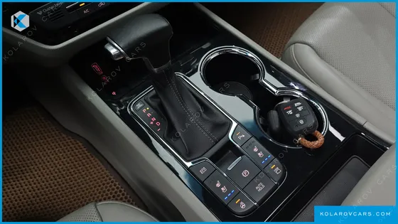 KIA CARNIVAL GASOLINE 9-SEATER NOBLESSE SPECIAL