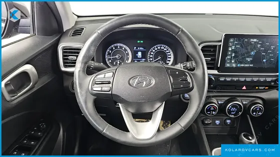 HYUNDAI VENUE 1.6 MODERN