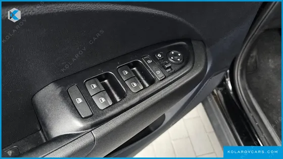 HYUNDAI VENUE 1.6 MODERN