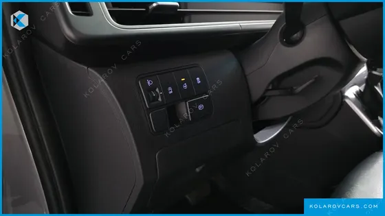 HYUNDAI STARIA TOURER 9-SEATER